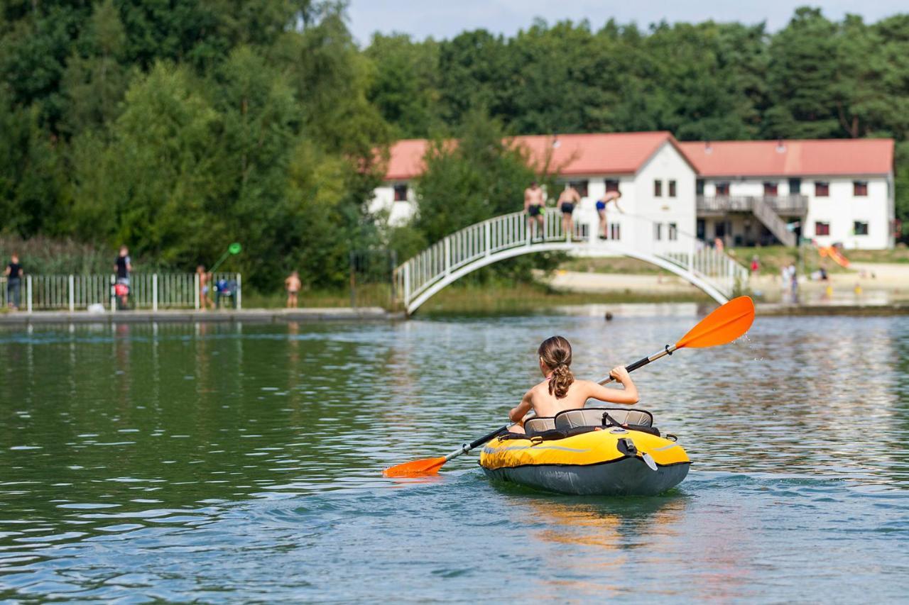 Oostappen Vakantiepark Hengelhoef Nv Aan de Wolfsberg エクステリア 写真